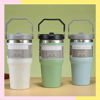 Imagen de Vaso Térmico De Acero Inoxidable Con Pico Y Agarre 600ml